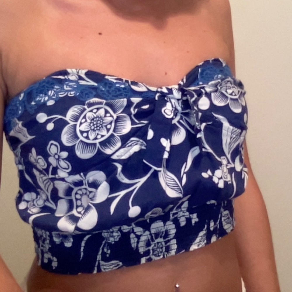 Floral Crop top 🌸